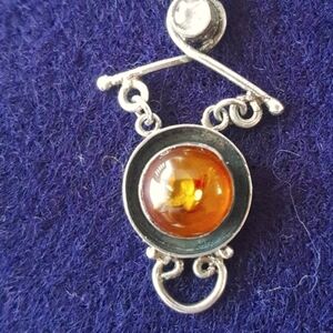 Silver Amber Pendant